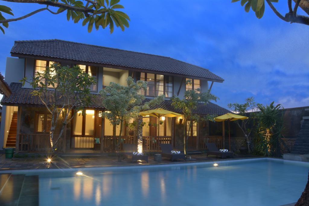 วาริซาน เฮอริเทจ บูทิก โฮเต็ล Hotel Surakarta  ภายนอก รูปภาพ
