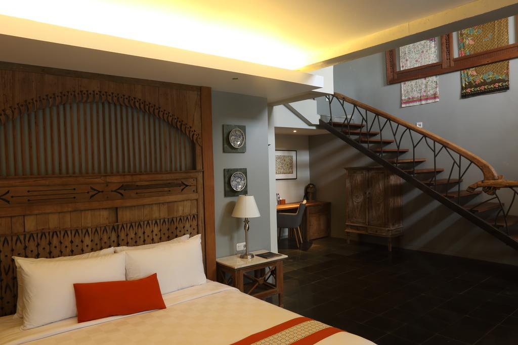 วาริซาน เฮอริเทจ บูทิก โฮเต็ล Hotel Surakarta  ภายนอก รูปภาพ
