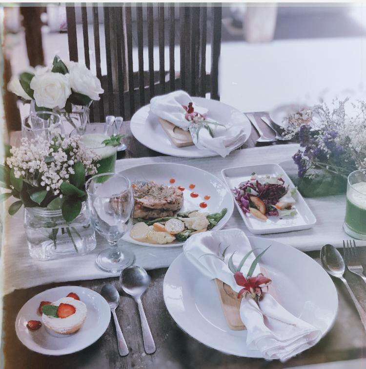 วาริซาน เฮอริเทจ บูทิก โฮเต็ล Hotel Surakarta  ภายนอก รูปภาพ